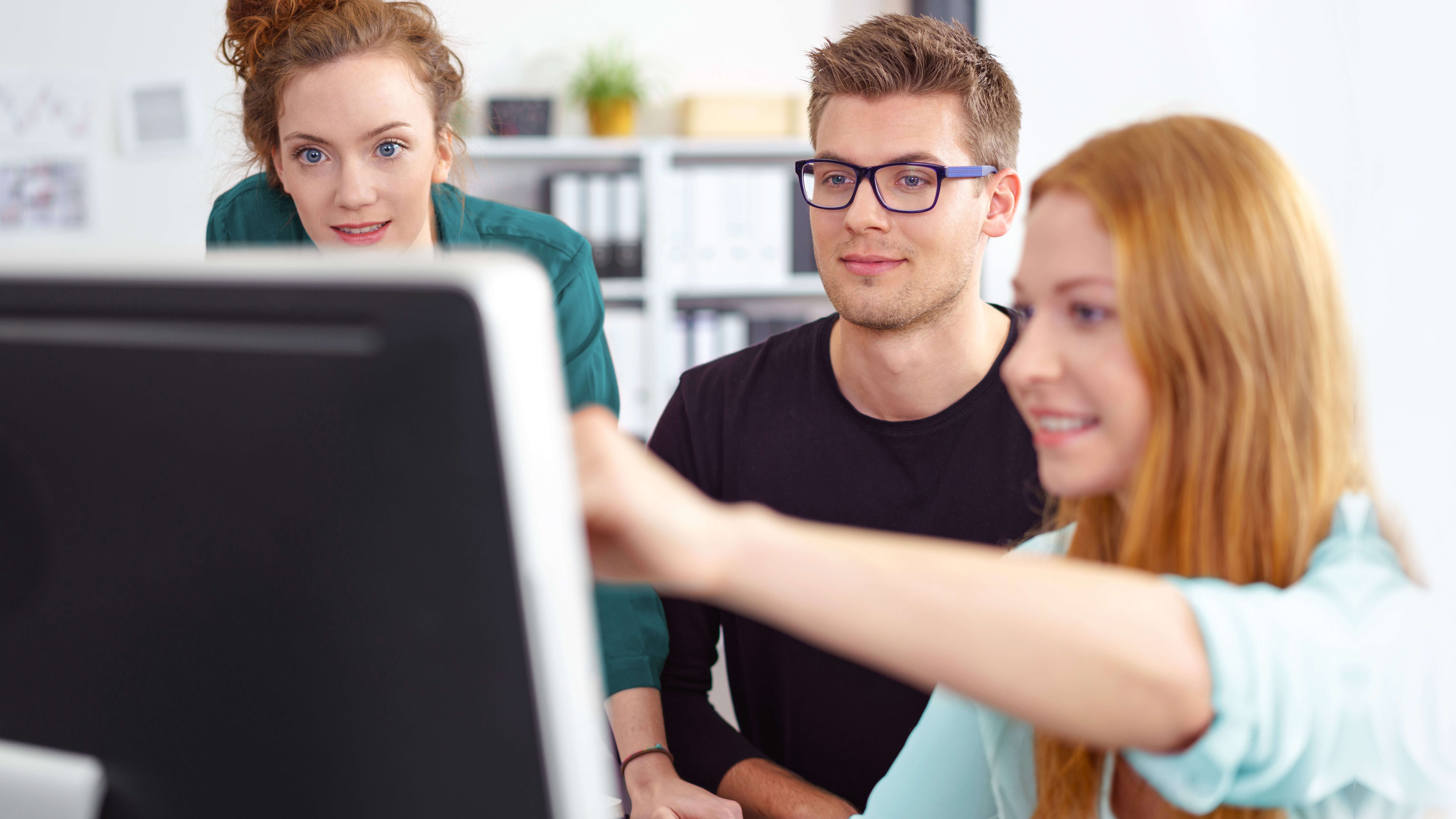 Homepage mit dem Website-Builder einfach selber erstellen Meeting zur Homepage-Erstellung mit dem Website-Builder