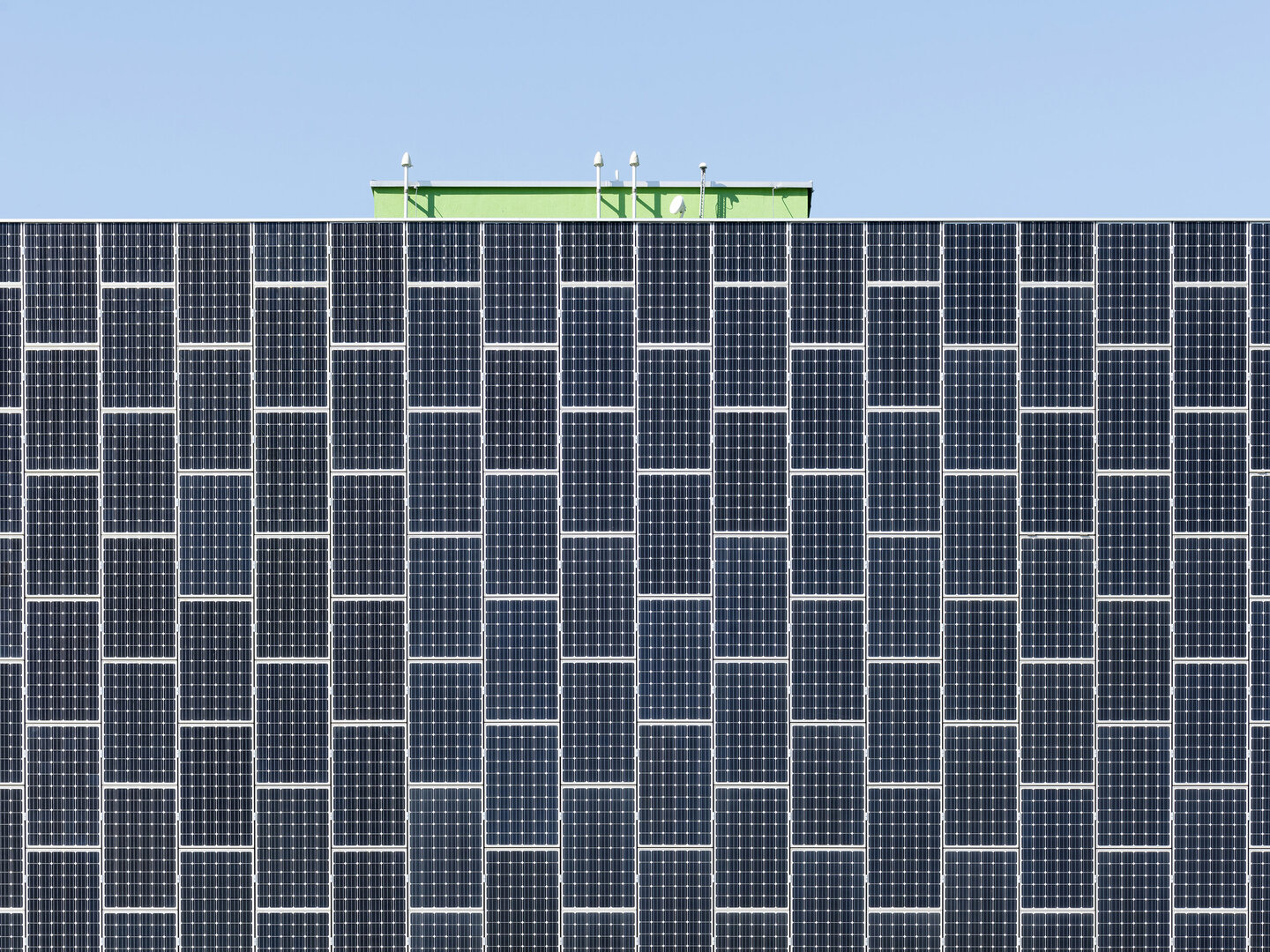Bild: Datacenter Campus ZRH1 Solarfassade