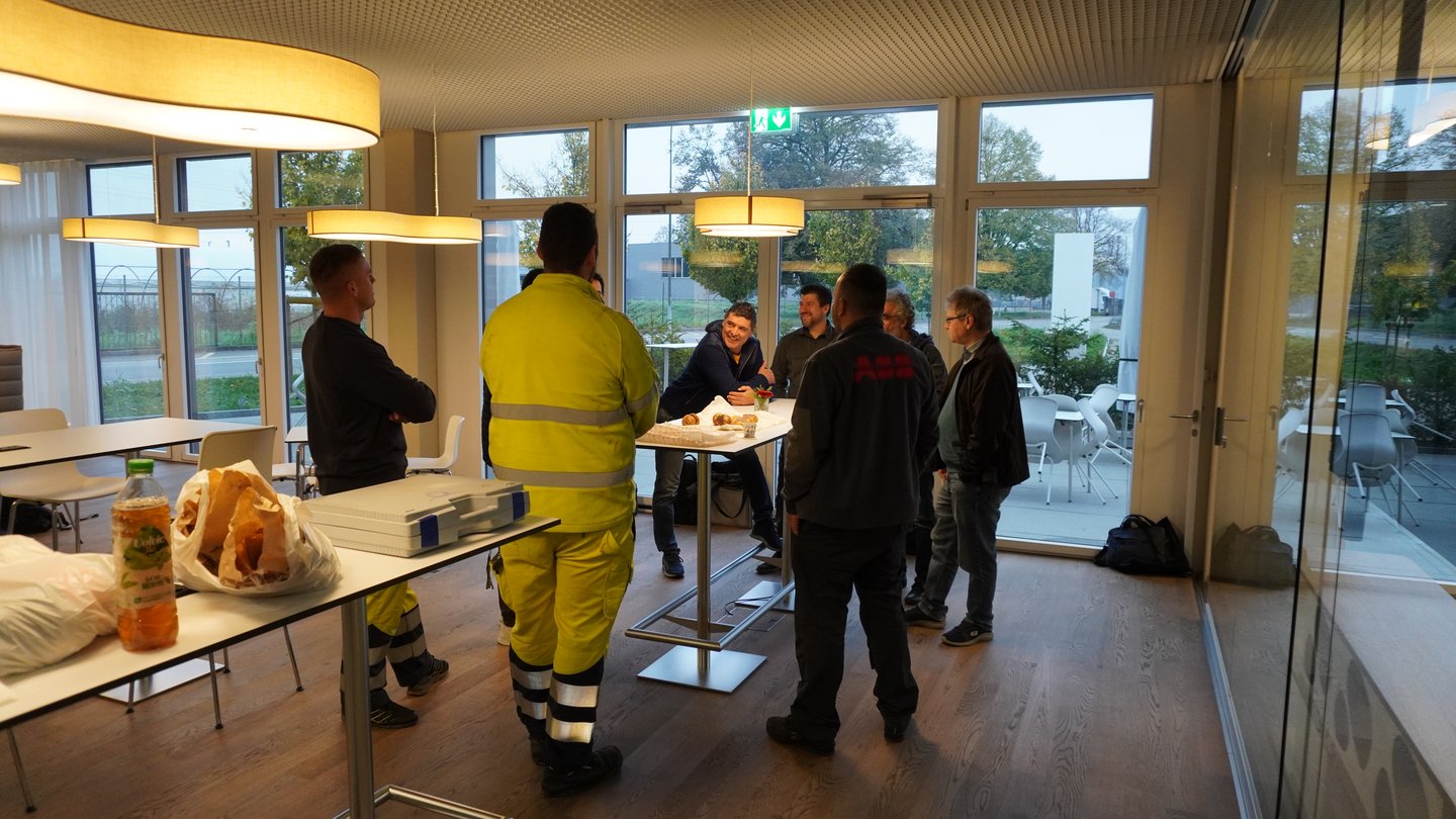 Inseltest_Mitarbeitende_Green_Briefing